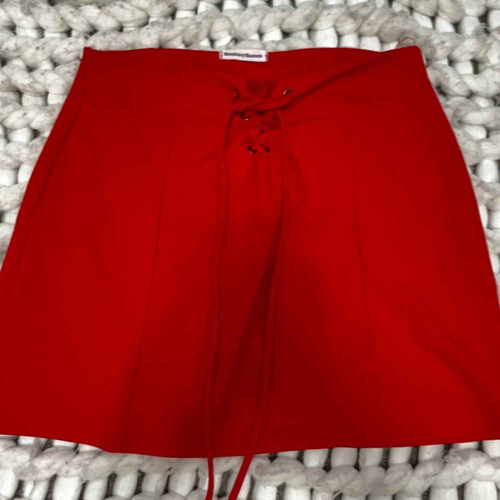Mini skirt red tie front